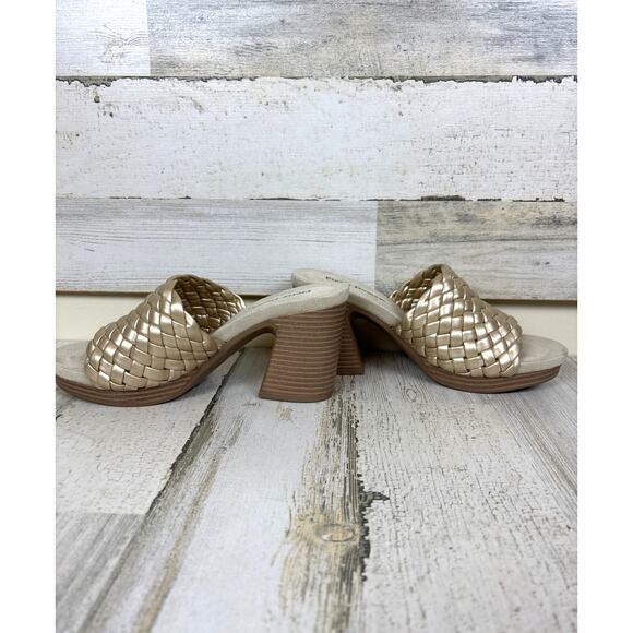 Pierre Dumas Women’s 6.5 Morgen Gold Vegan Leather Slip On Heeled Sandal NWT - Picture 5 of 8